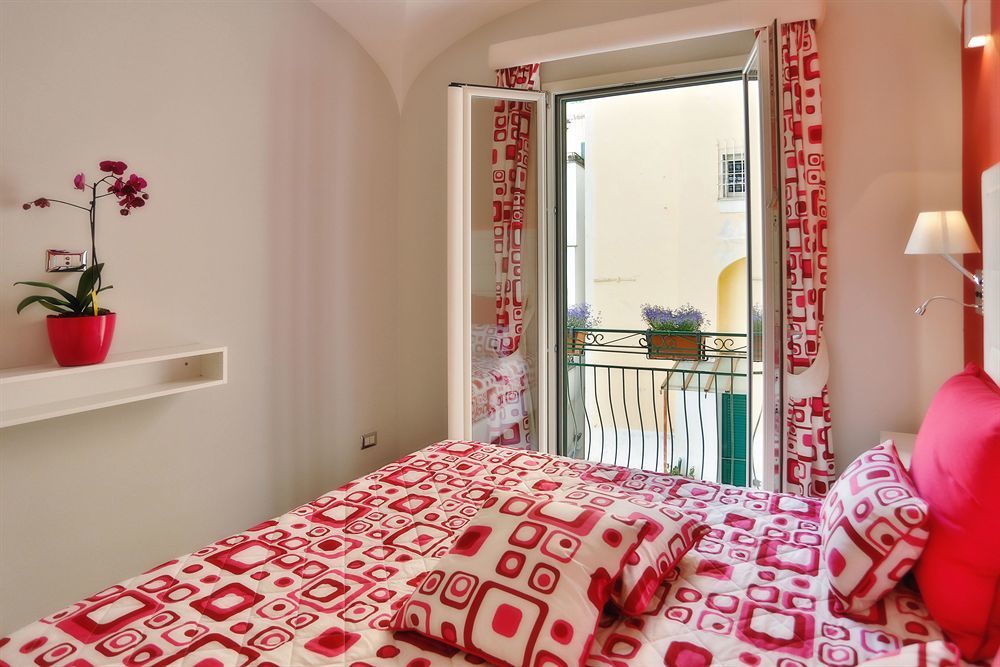 Amalfi Apartments Design Centro Storico Eksteriør bilde